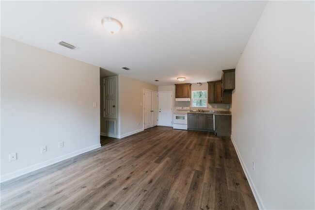 Foto del edificio - 4620 Calhoun Rd
