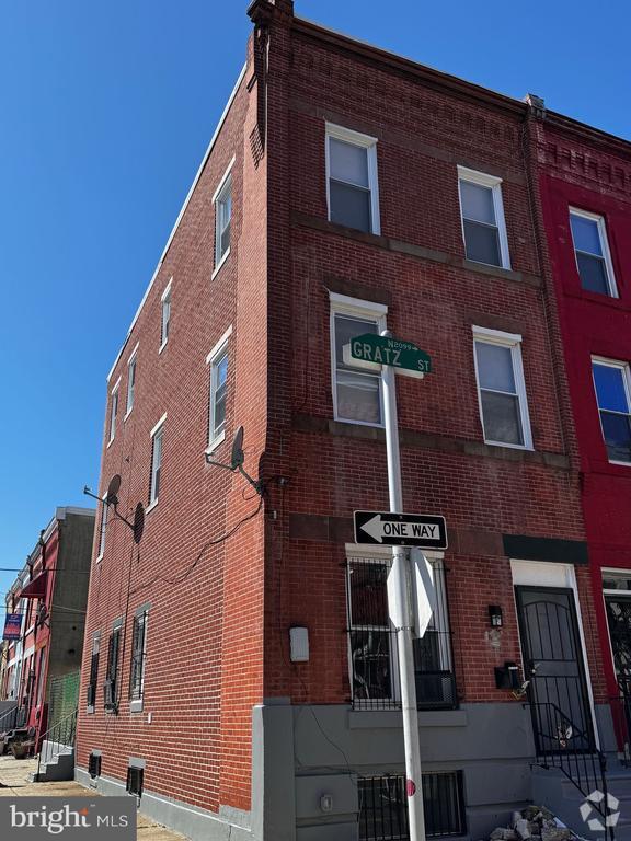 Building Photo - 2036 N Gratz St