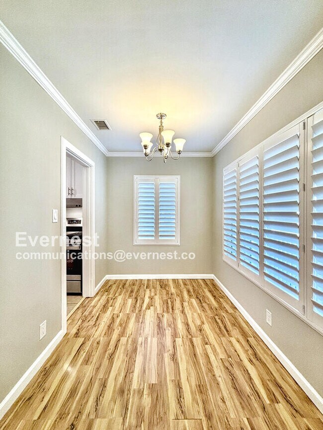 Foto del edificio - 10769 Galvin St