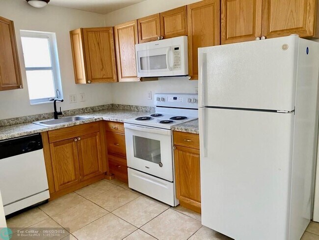 Foto del edificio - 711 SE 15th St