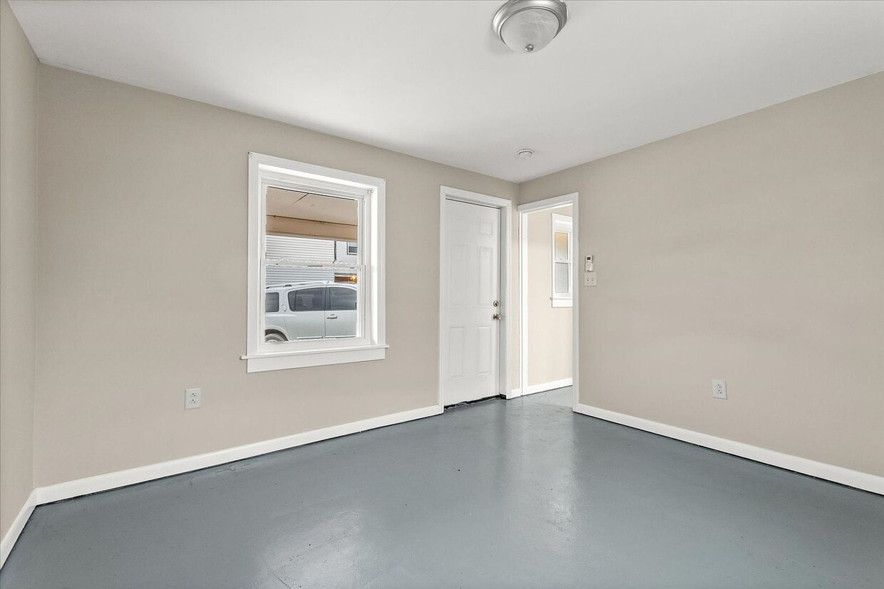 Foto del edificio - 205 E Main St