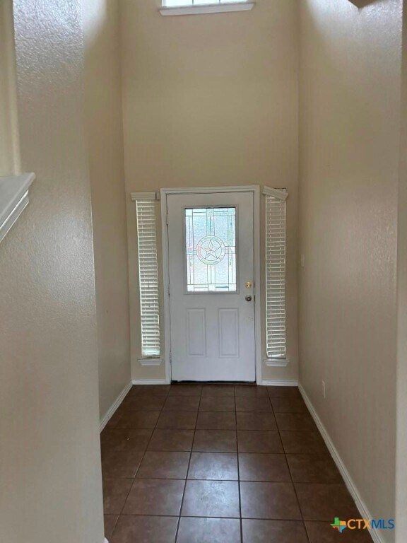 Building Photo - 4902 Bridgewood Dr
