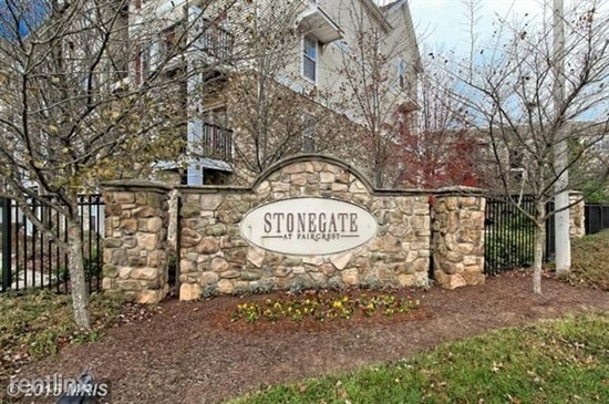 Foto del edificio - 13397 Connor Drive