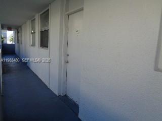 Building Photo - 1801 S Treasure Dr