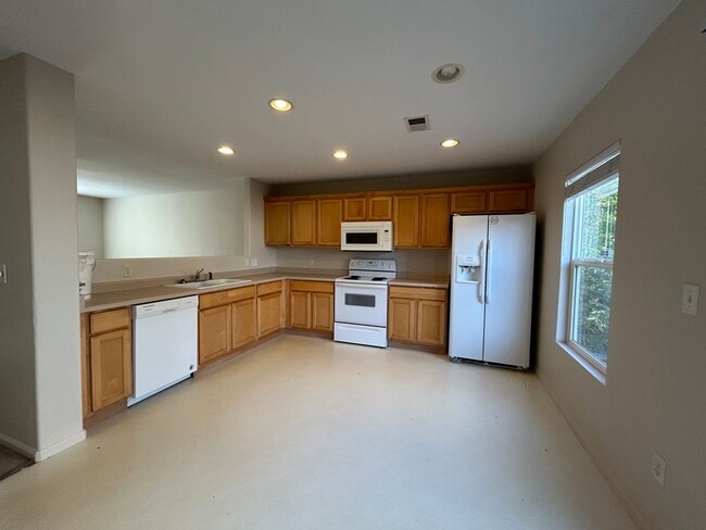 Foto del edificio - Spacious Fort Collins 4-Bedroom Home with ...
