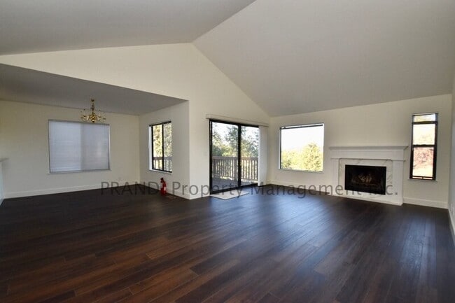 Building Photo - 920 Arlene Way