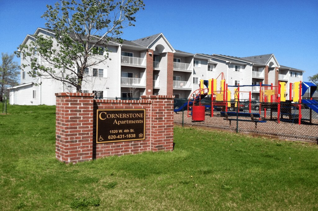 CORNERSTONE APARTMENTS Apartments in Chanute, KS