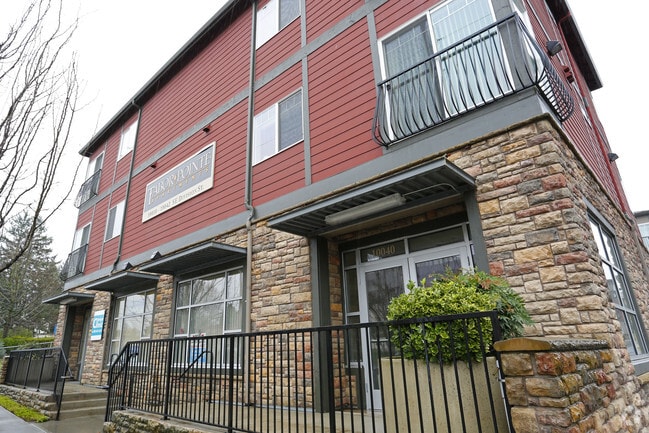 Building Photo - Tabor Pointe Apartments