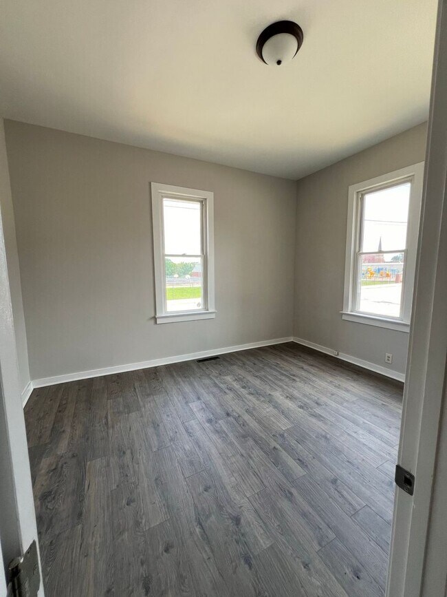 Foto del edificio - Newly Remodeled 2 Bed 1 Bath Home in Downt...