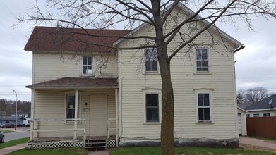 Building Photo - 302 N 2nd Ave