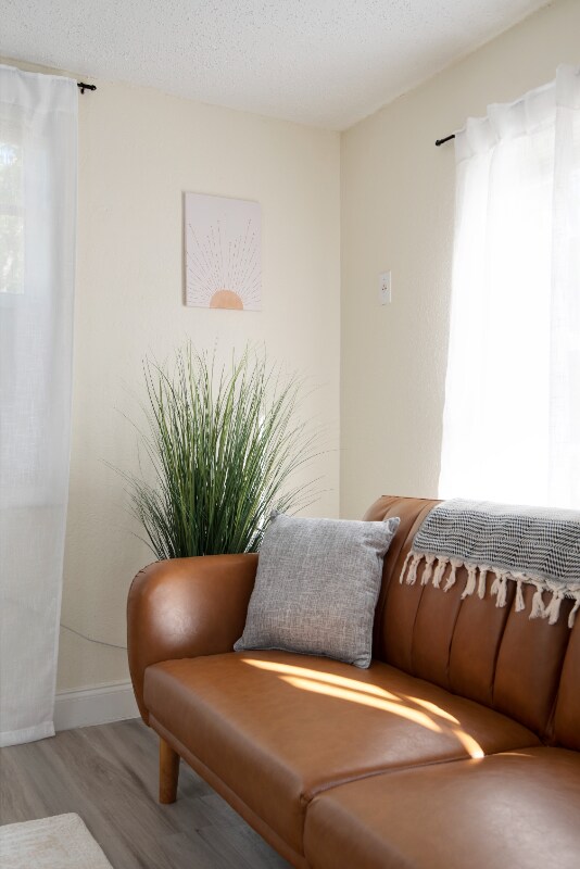 Building Photo - 2706 W Tyson Ave