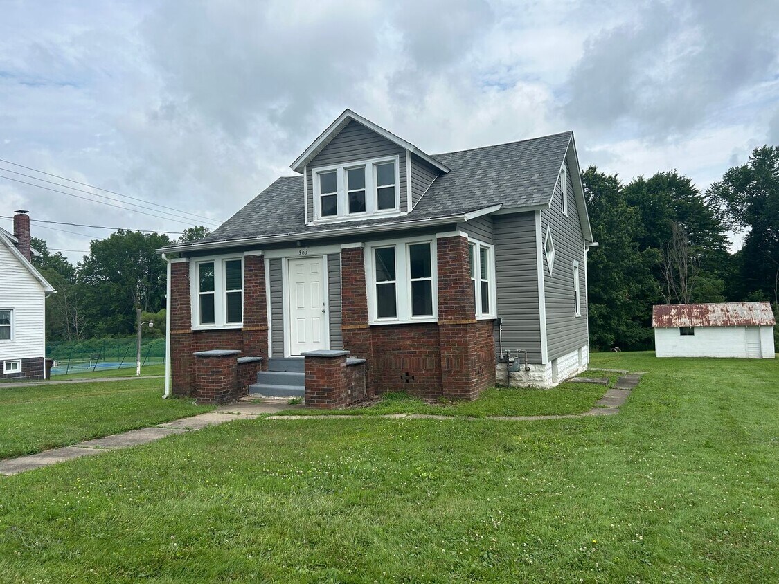 Foto principal - Single Family Home for Rent Outside Grove ...