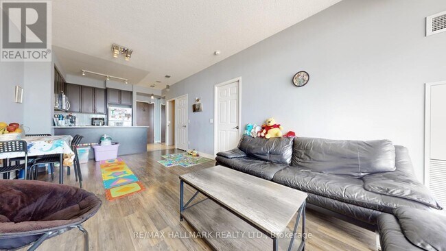 Photo du bâtiment - 339 Rathburn Rd W