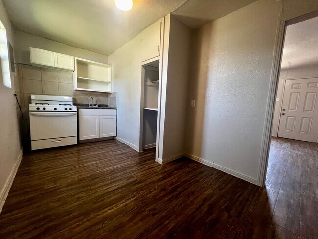 Foto del edificio - 1120 33rd St