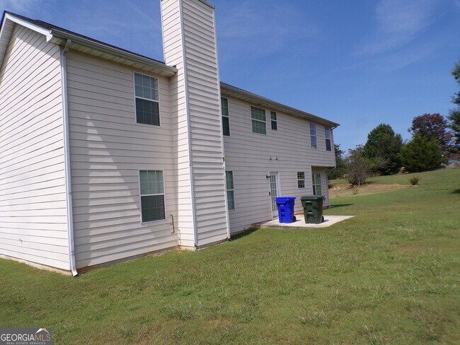 Foto del edificio - 1527 Paceville Ct NE
