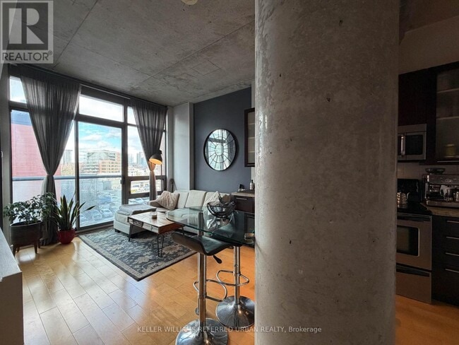 Photo du bâtiment - 33 Mill St