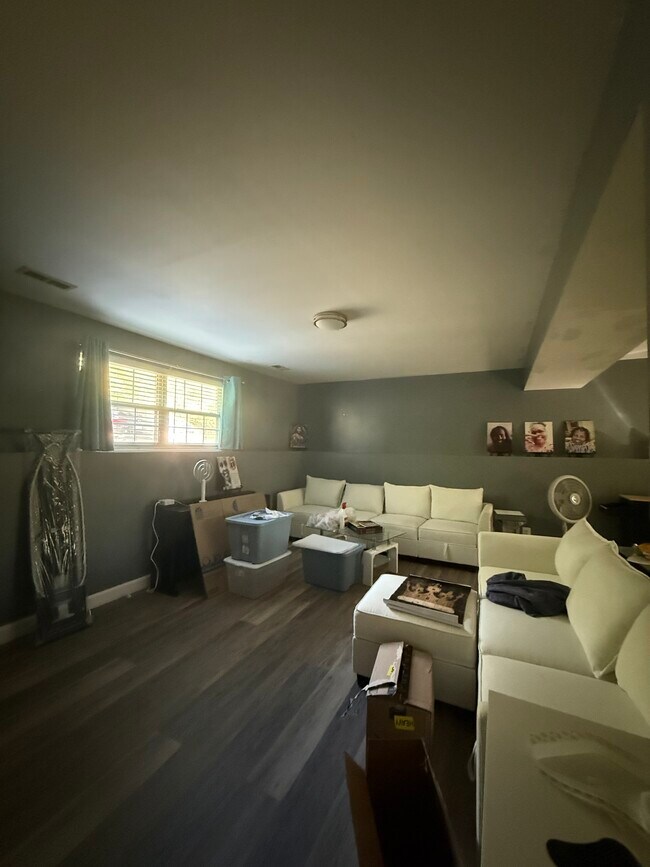 Sala de estar - 94 Ebenezer Church Rd