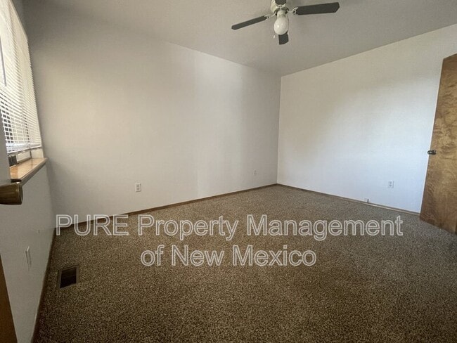 Building Photo - 2108 Ranch Dr