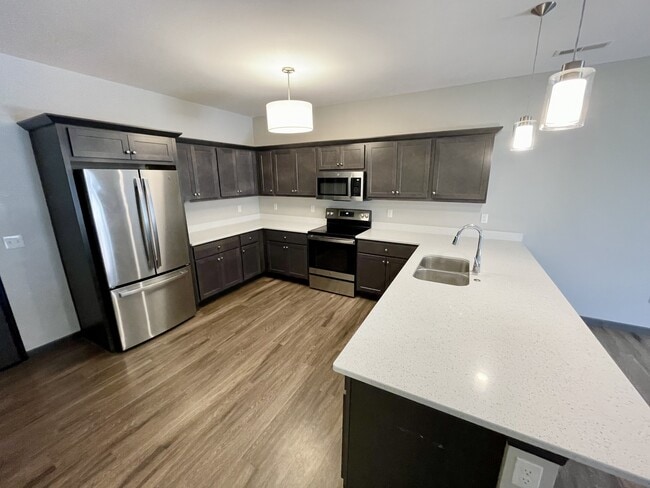 Building Photo - 2871 Spring Rose Cir