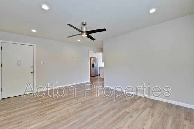 Foto del edificio - 702 Fremont St