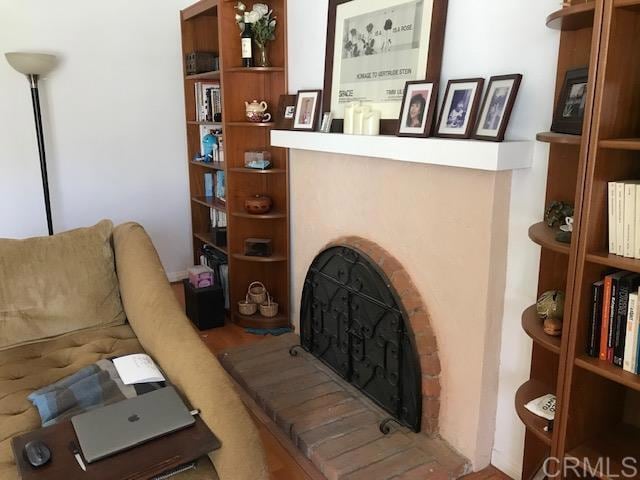Foto del edificio - 1719 Deerfield Rd