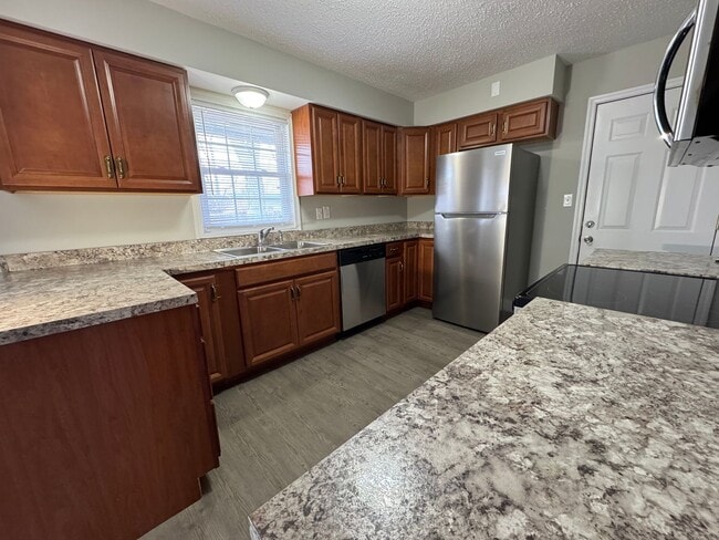 Foto del edificio - Four Bedroom Available in April - West Lafayette School District