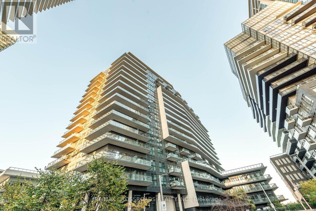 Building Photo - 39-239 Annie Craig Dr