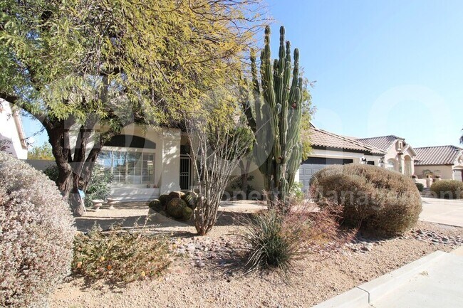 Foto del edificio - 16801 N 61st Way