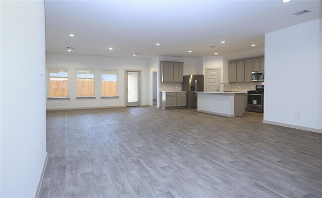 Foto del edificio - 1702 Windway Ct