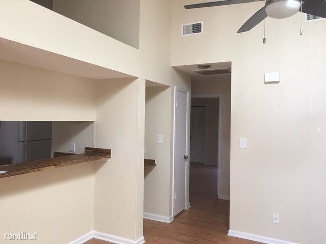 Foto del edificio - 2 br, 2 bath Condo - 3518 Argo Court