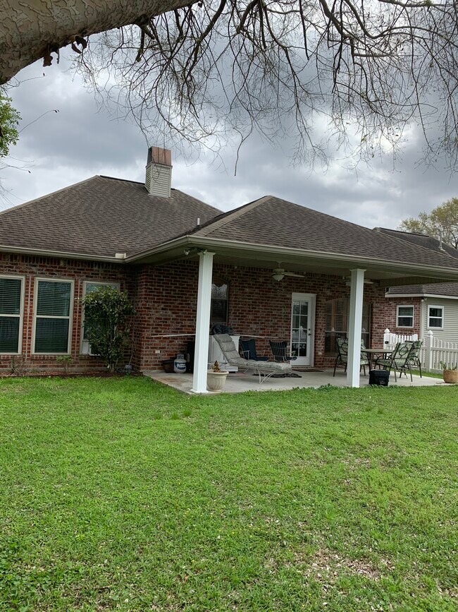 Building Photo - 2314 Hunters Trl Dr