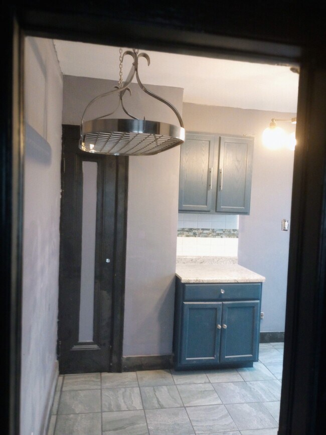 Foto del edificio - 11641 Mansfield St