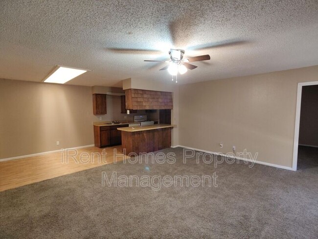 Foto del edificio - 3812 Wild Rye Trail