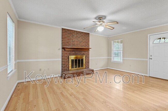 Building Photo - 322 Lamplighter Ln