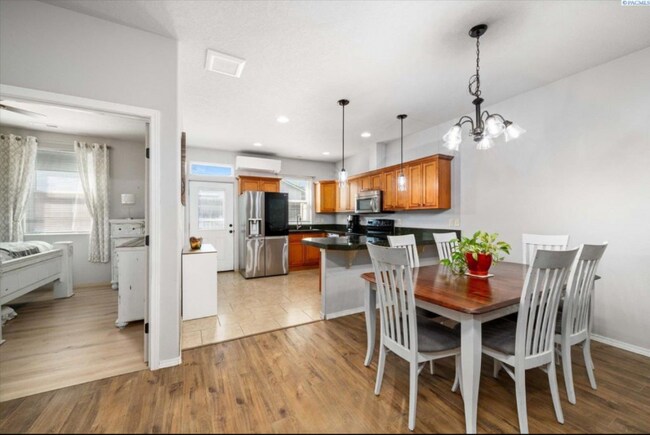 Foto del edificio - 4215 W 2nd Ave