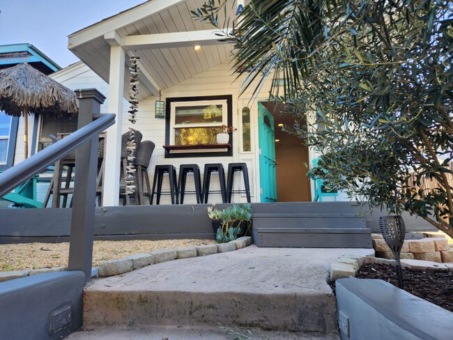 Building Photo - 34005 Malaga Dr