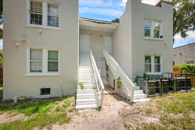 Foto del edificio - 3524 Boulevard St