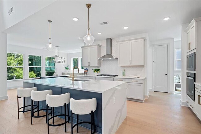 Foto del edificio - 461 Maypop Ln