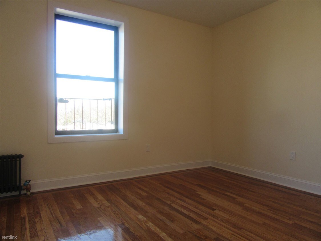 Building Photo - 1135 Coney Island Ave