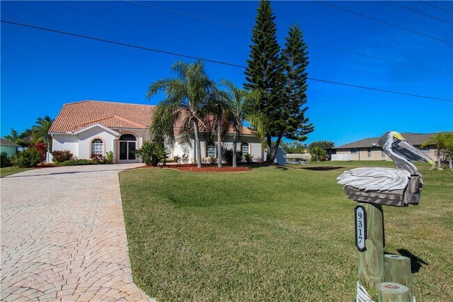 9317 St Paul Dr - 4