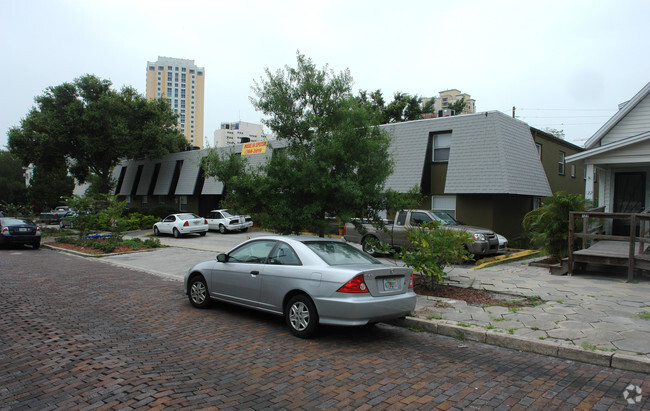 Building Photo - Baywalk Apartments