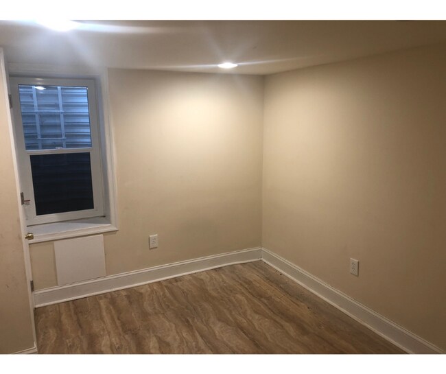 Foto del edificio - 3220 Brightwood Ave