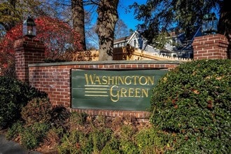 Building Photo - 24 Washington Green