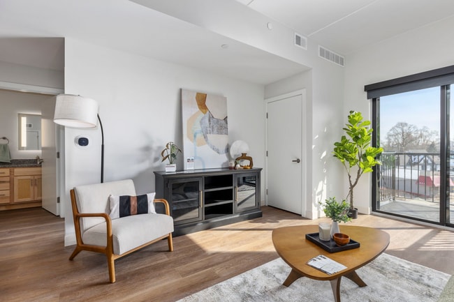 Foto del edificio - Lofts on Grove