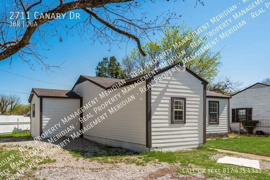 For Lease: 3 bedroom 2 bath in Dallas - For Lease:  3 bedroom 2 bath in Dallas