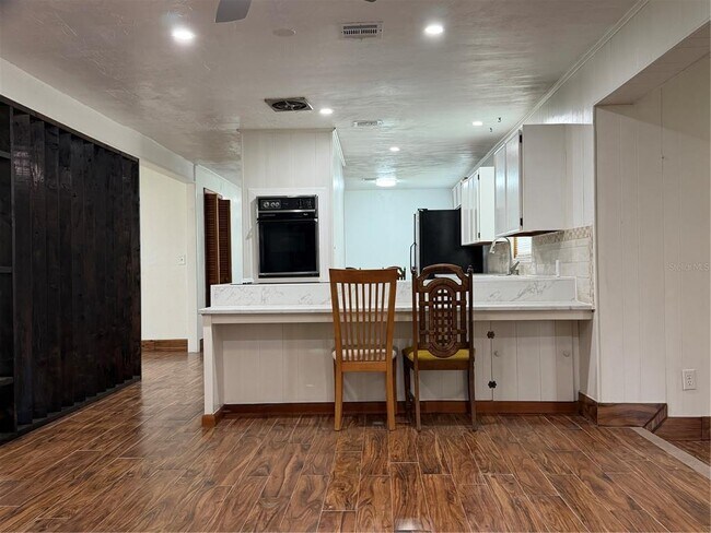 Foto del edificio - 16726 Co Rd 235A