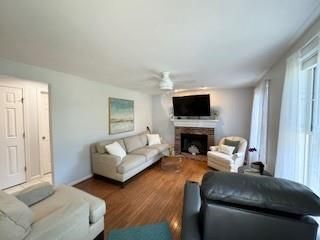 Foto del edificio - 8 Healey Brook Dr