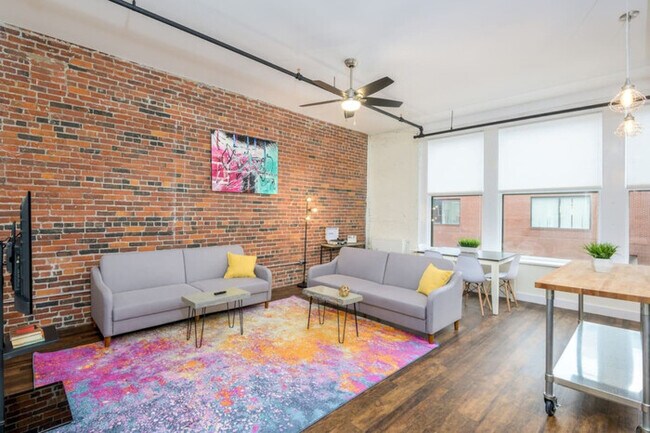 Building Photo - Urban Dwelling: Stylish Apartment in Bangor