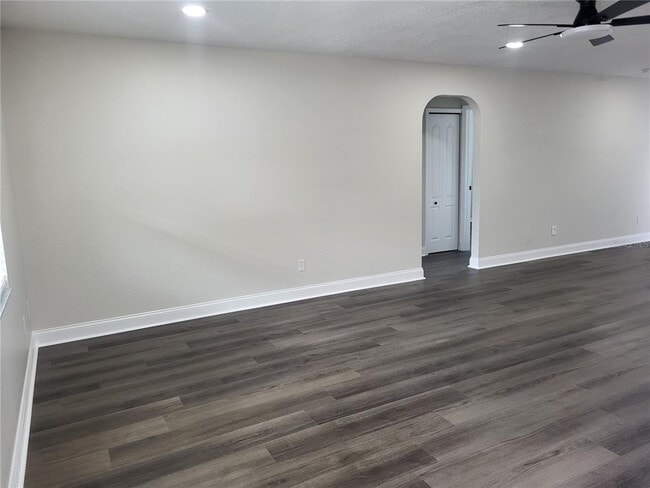 Building Photo - 9115 Patio Ct