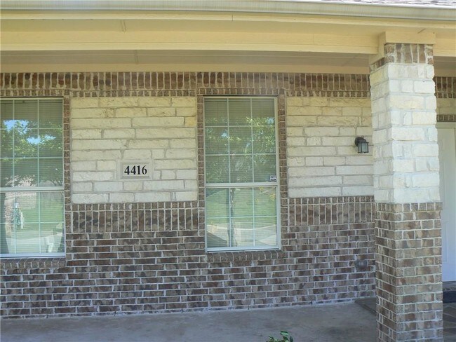 Building Photo - 4416 Barstow Blvd
